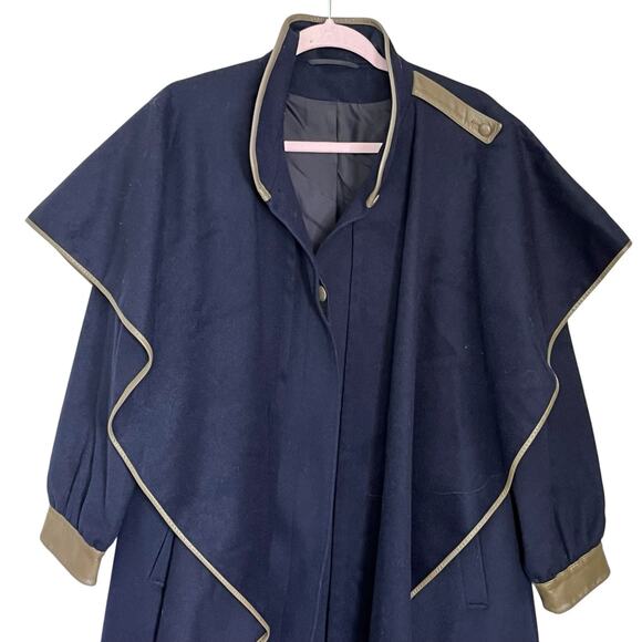 Admont Vintage Heavy Coat Women’s 38 US M Austrian Wool Alpaca Navy Green Trim - Picture 4 of 10